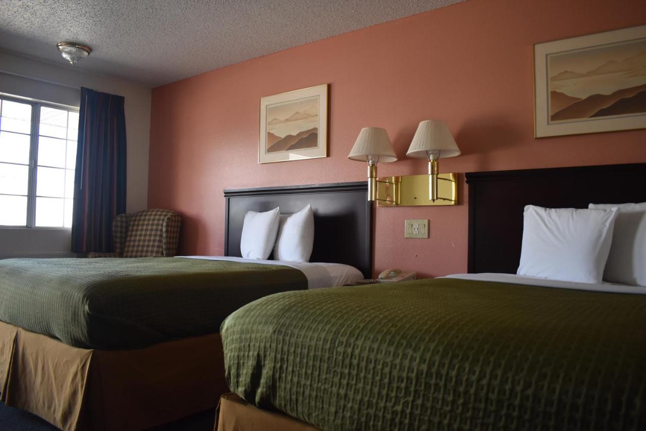 Royal Inn Springdale Extérieur photo