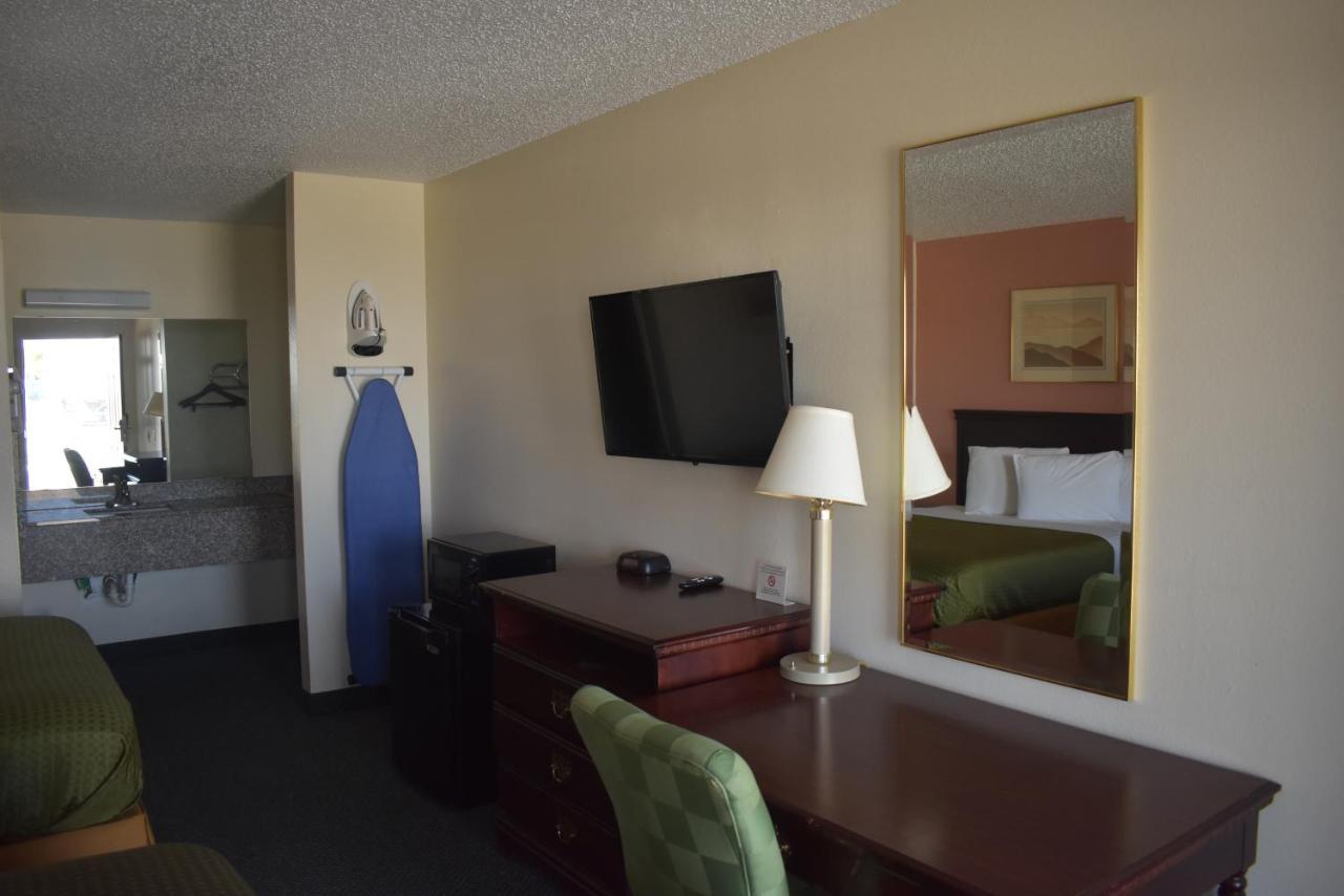 Royal Inn Springdale Extérieur photo